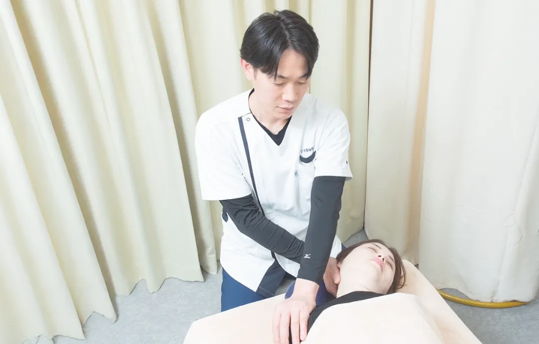 施術の模様